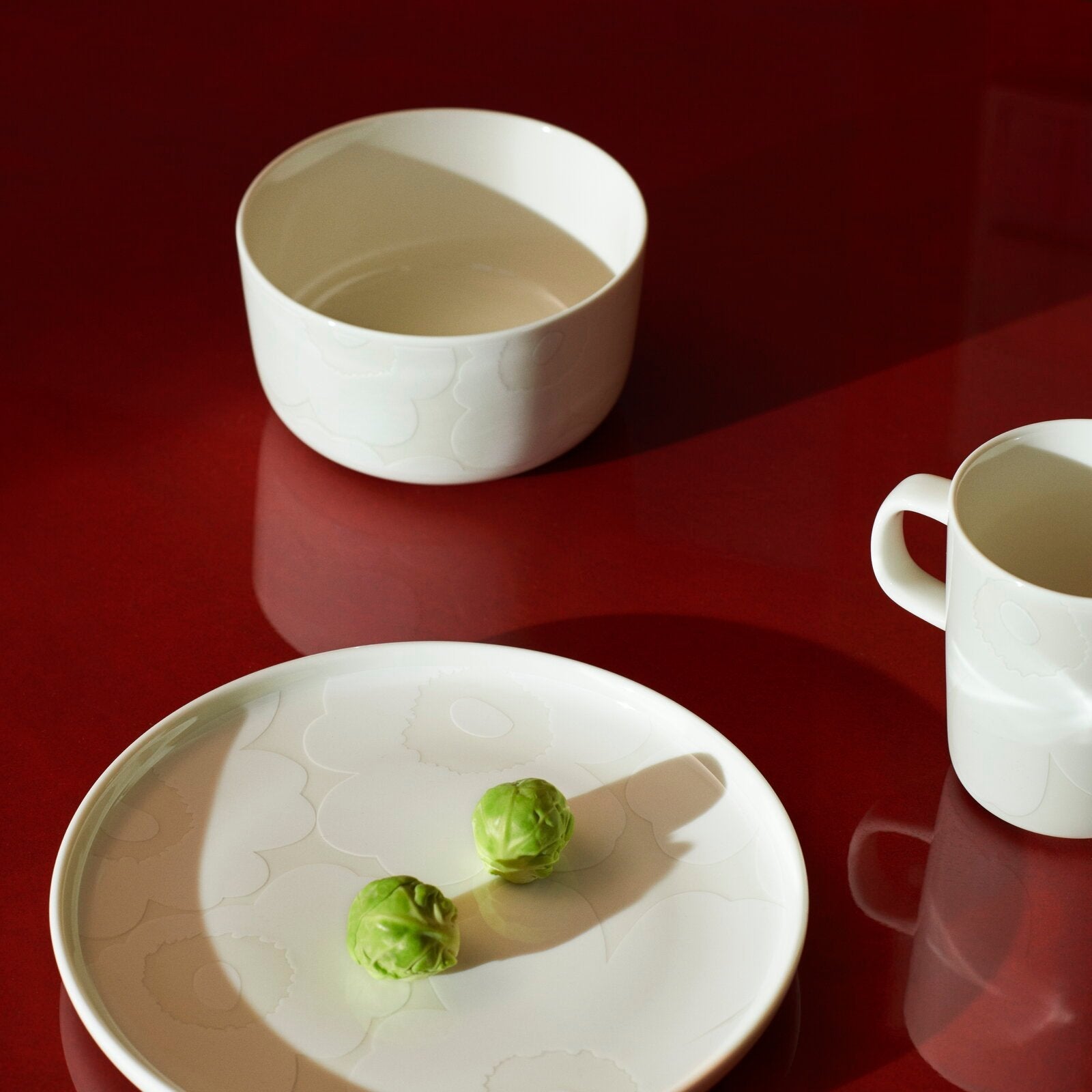 Marimekko Unikko Lautaanen Plate and Lunch Napkin Set