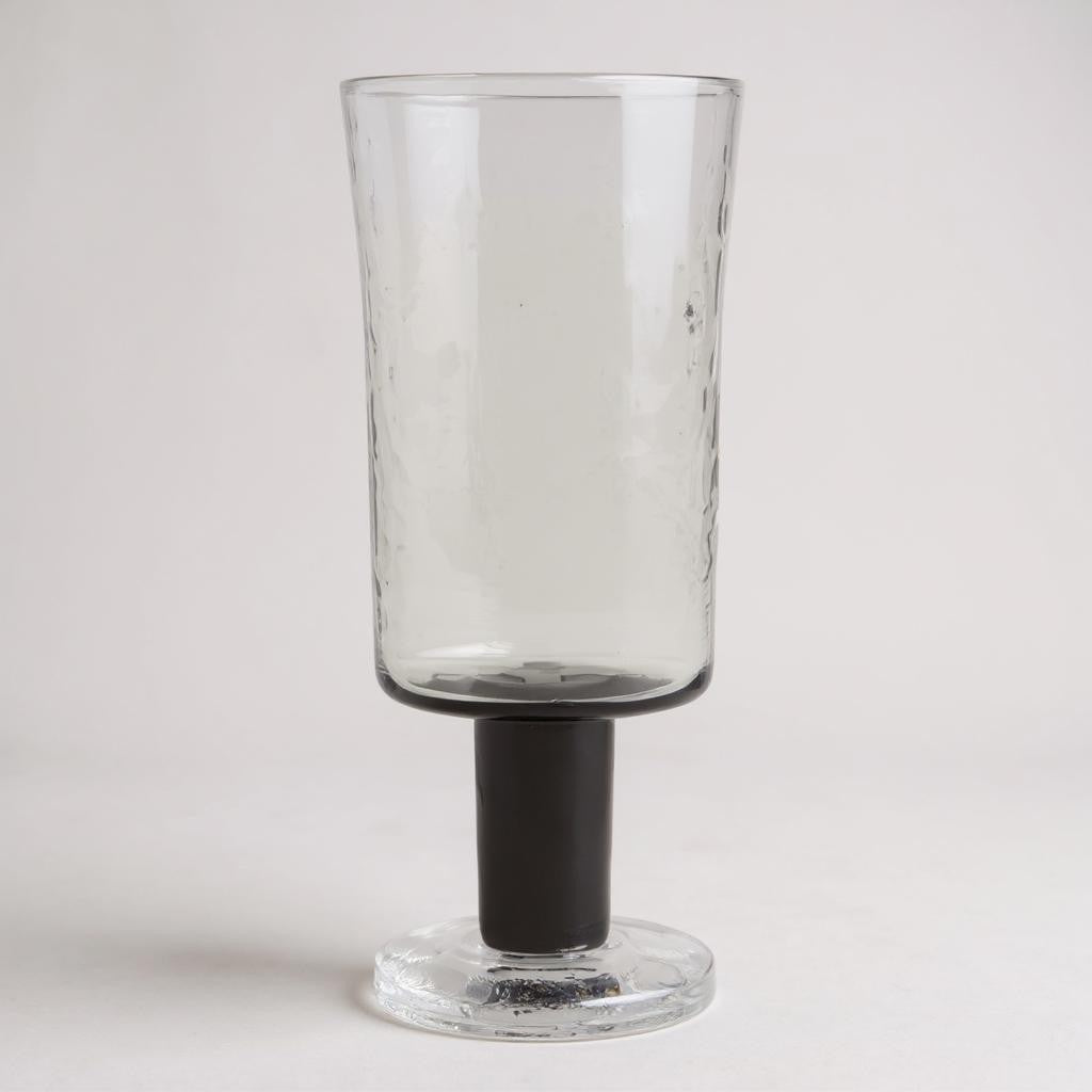 Pukeberg_Rustica_Wine_Glass_3.jpg